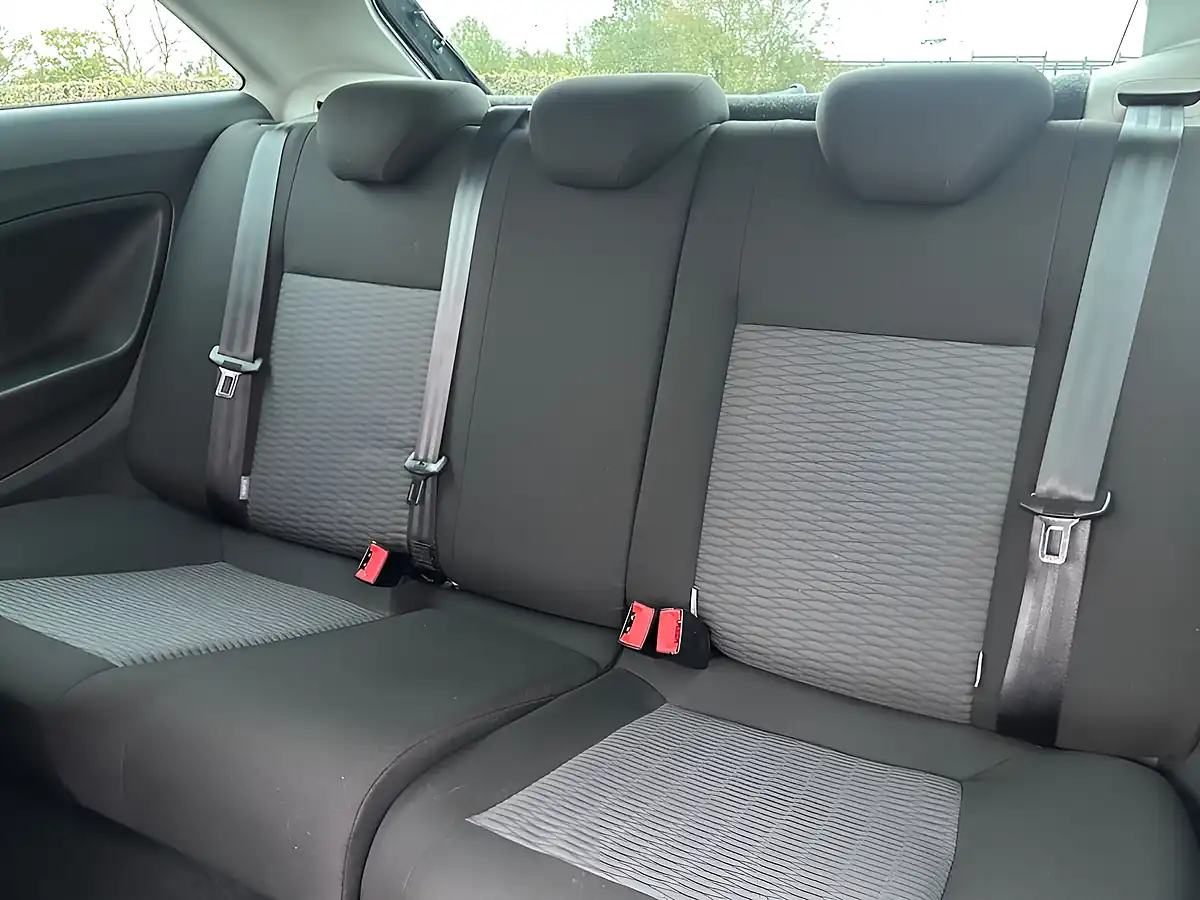 Used 2010 SEAT Ibiza Sport Coupe Black - Interior and Exterior details 20
