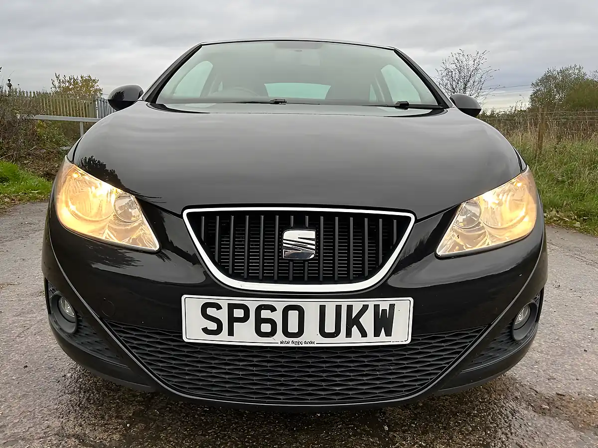 Used 2010 SEAT Ibiza Sport Coupe Black - Interior and Exterior details 7
