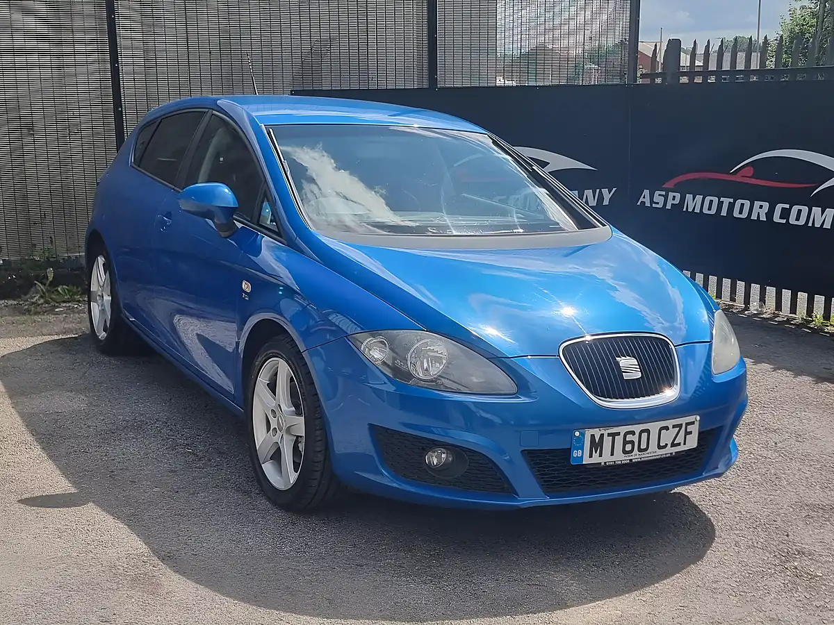 Used 2010 SEAT Leon Sport Blue - Interior and Exterior details 10