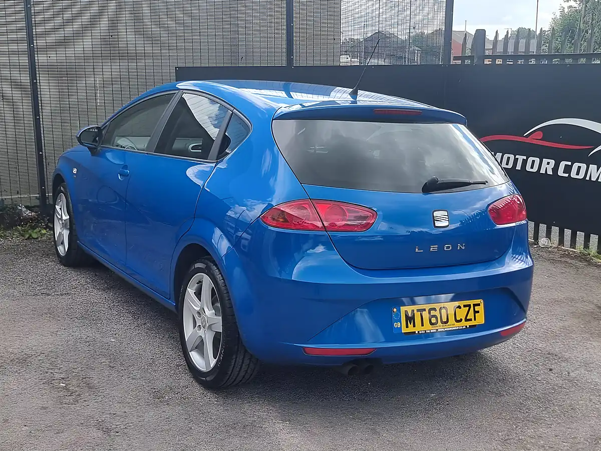 Used 2010 SEAT Leon Sport Blue - Interior and Exterior details 6