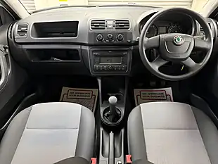 Used 2010 Skoda Fabia 1 White - Interior and Exterior details 7