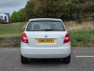 Used 2010 Skoda Fabia Se White - Interior and Exterior details 6