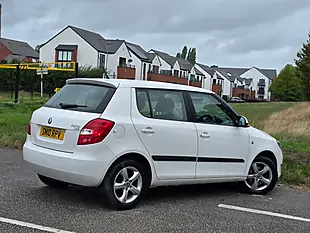 Used 2010 Skoda Fabia Se White - Interior and Exterior details 7