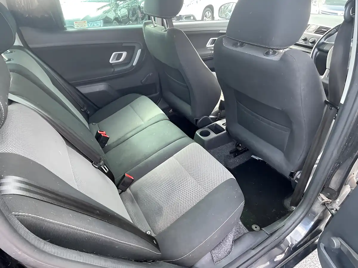 Used 2010 Skoda Fabia Sport Black - Interior and Exterior details 11