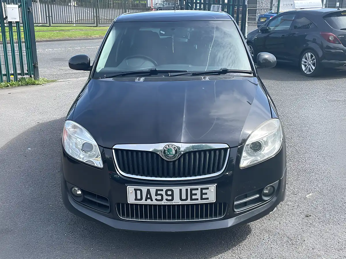 Used 2010 Skoda Fabia Sport Black - Interior and Exterior details 2