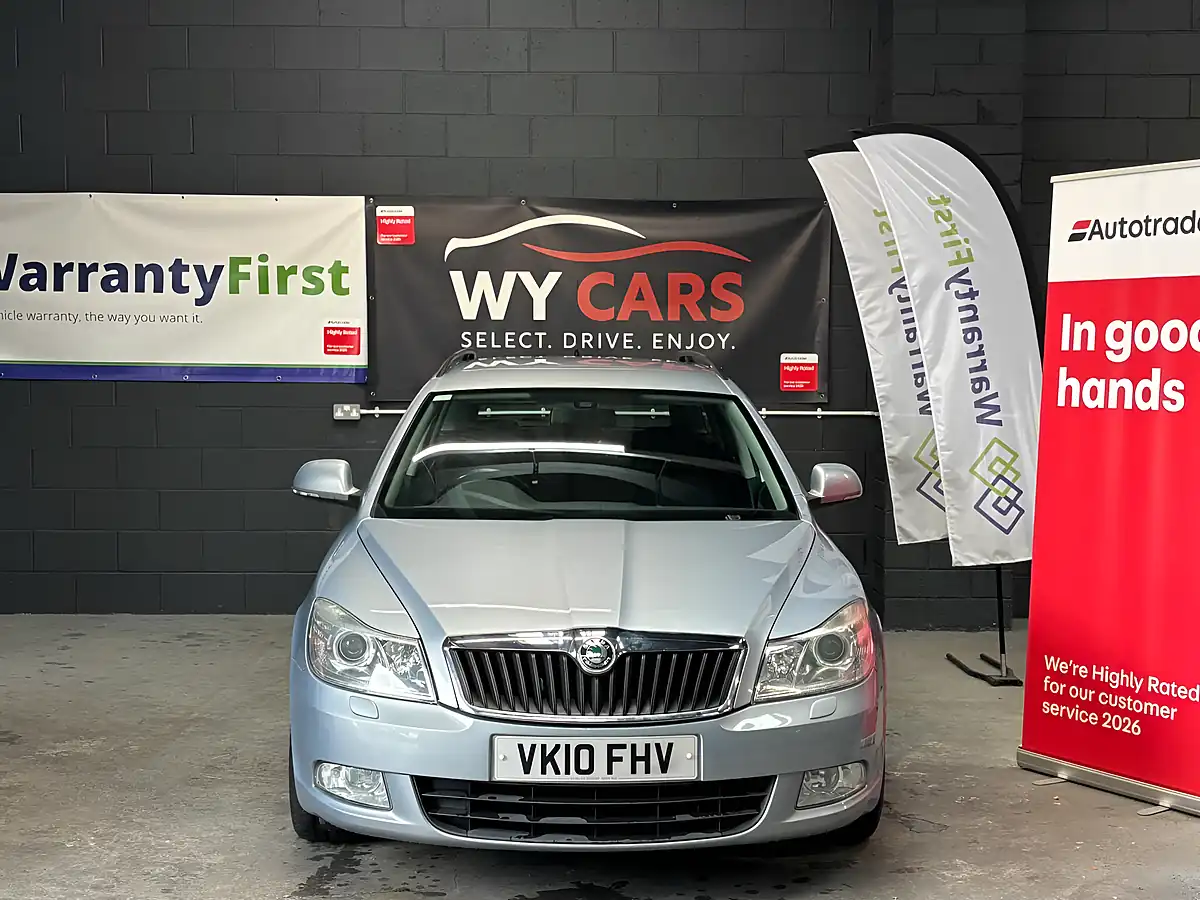Used 2010 Skoda Octavia Blue - Interior and Exterior details 2