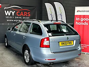 Used 2010 Skoda Octavia Blue - Interior and Exterior details 4