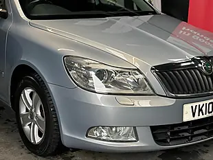 Used 2010 Skoda Octavia Blue - Interior and Exterior details 6