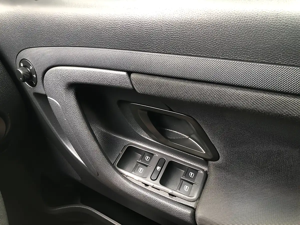 Used 2010 Skoda Roomster Se Beige - Interior and Exterior details 13