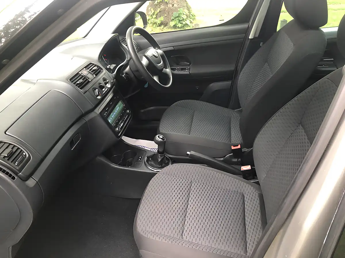 Used 2010 Skoda Roomster Se Beige - Interior and Exterior details 19