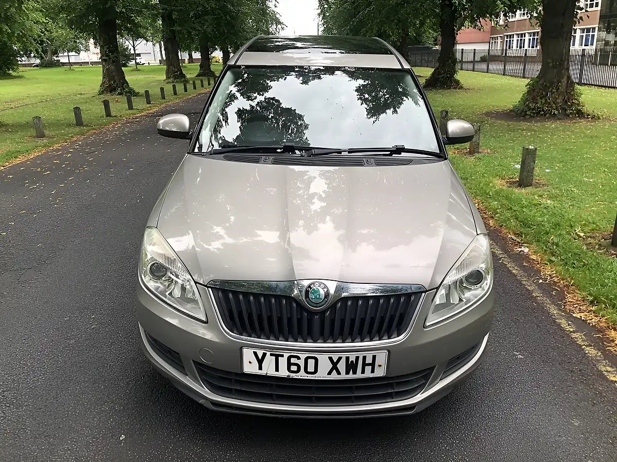 Used 2010 Skoda Roomster Se Beige - Interior and Exterior details 5
