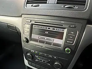 Used 2010 Skoda Yeti Se Blue - Interior and Exterior details 11