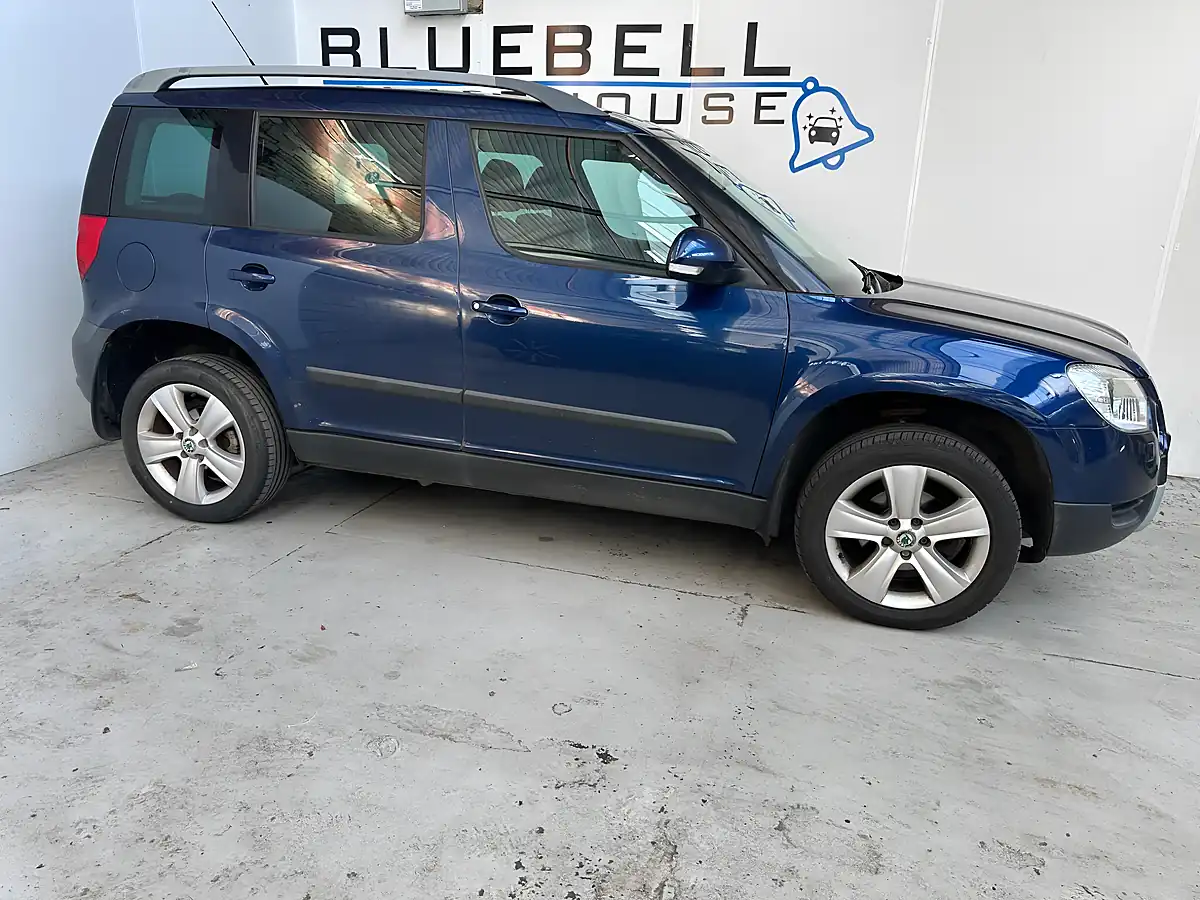 Used 2010 Skoda Yeti Se Blue - Interior and Exterior details 7