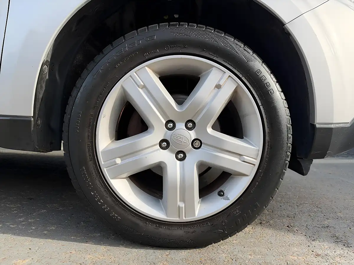 Used 2010 Subaru Forester Xs Silver - Interior and Exterior details 20