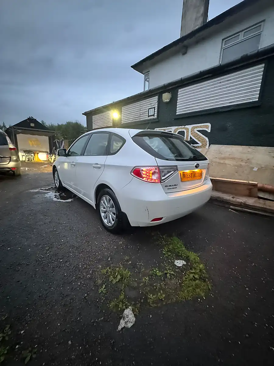 Used 2010 Subaru Impreza - Interior and Exterior details 5
