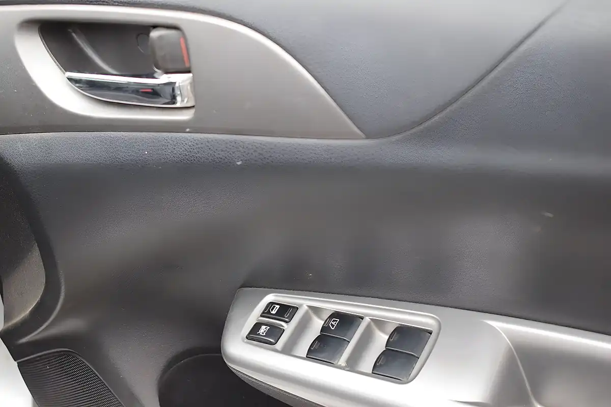 Used 2010 Subaru Impreza Wrx Sti Type Uk Silver - Interior and Exterior details 14