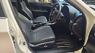 Used 2010 Subaru Impreza Wrx Sti White - Interior and Exterior details 4