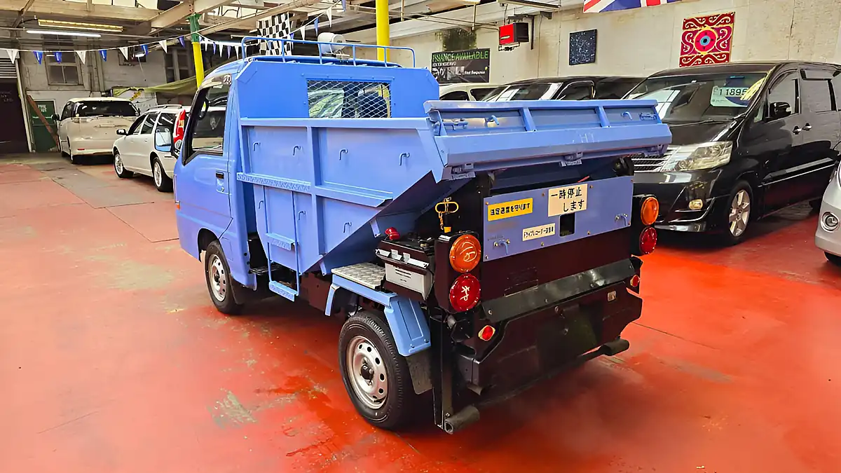 Used 2010 Subaru Sambar Tipper Blue - Front View