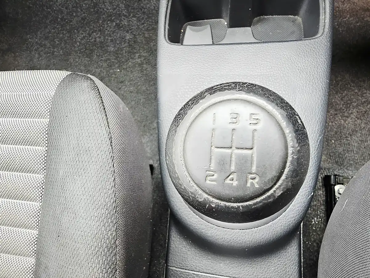 Used 2010 Suzuki Aerio Sx4 Black - Interior and Exterior details 10