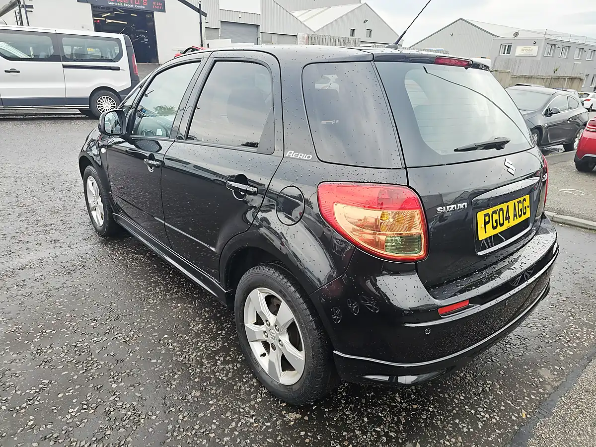 Used 2010 Suzuki Aerio Sx4 Black - Interior and Exterior details 3