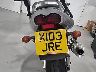 Used 2010 Suzuki Bandit S Silver - Interior and Exterior details 9