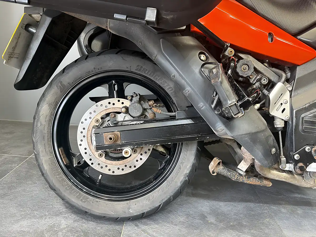 Used 2010 Suzuki Dl 650 AL0 Orange - Interior and Exterior details 5