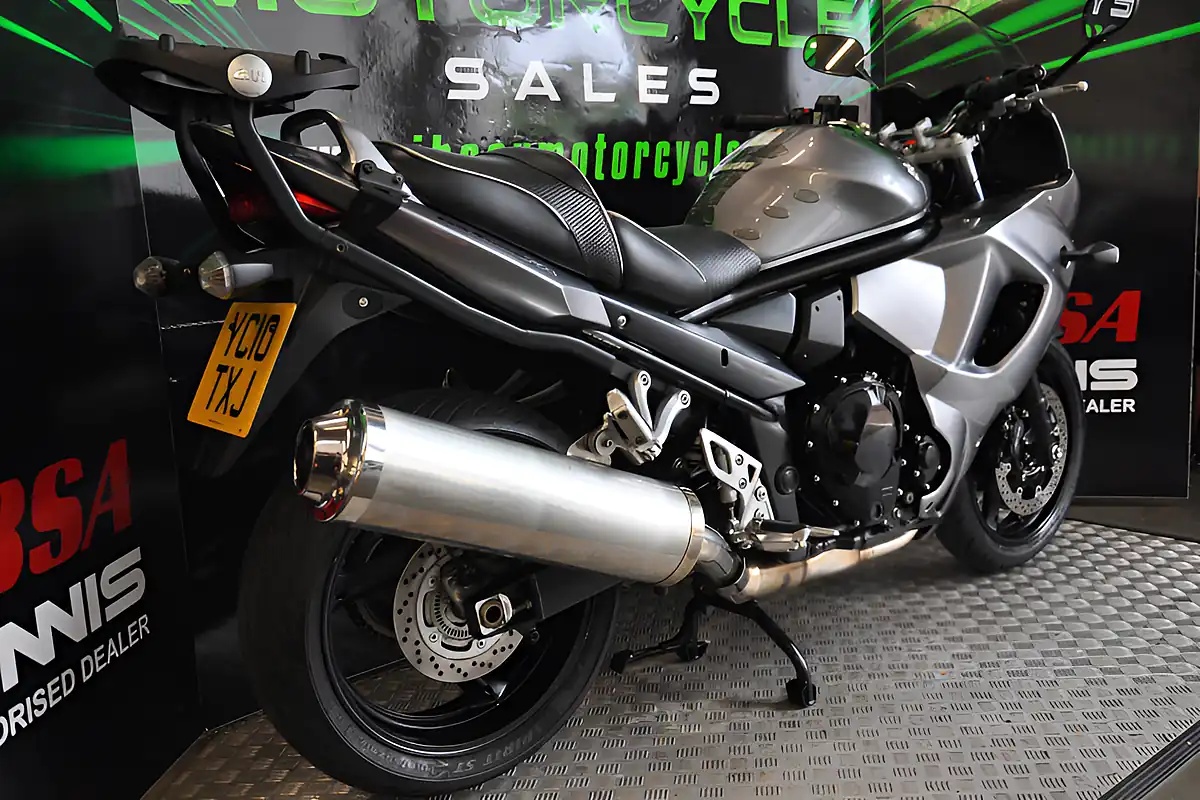 Used 2010 Suzuki GSF1250 Bandit Silver - Interior and Exterior details 14