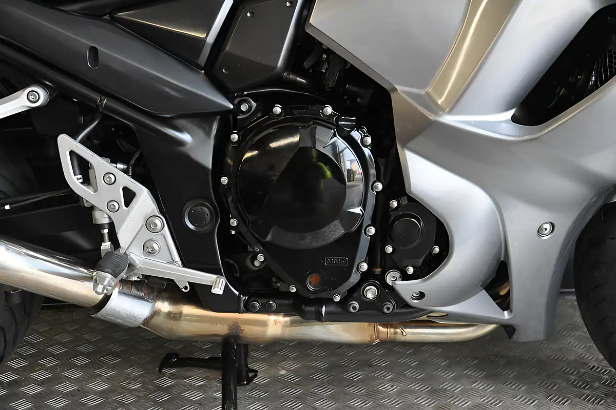 Used 2010 Suzuki GSF1250 Bandit Silver - Interior and Exterior details 19