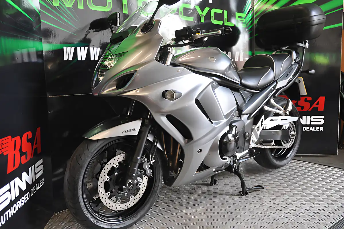 Used 2010 Suzuki GSF1250 Bandit Silver - Interior and Exterior details 2