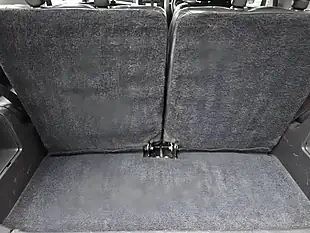 Used 2010 Suzuki Jimny SZ4 Black - Interior and Exterior details 17