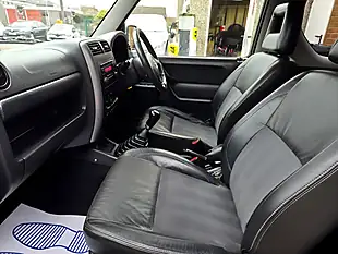 Used 2010 Suzuki Jimny SZ4 Black - Interior and Exterior details 18