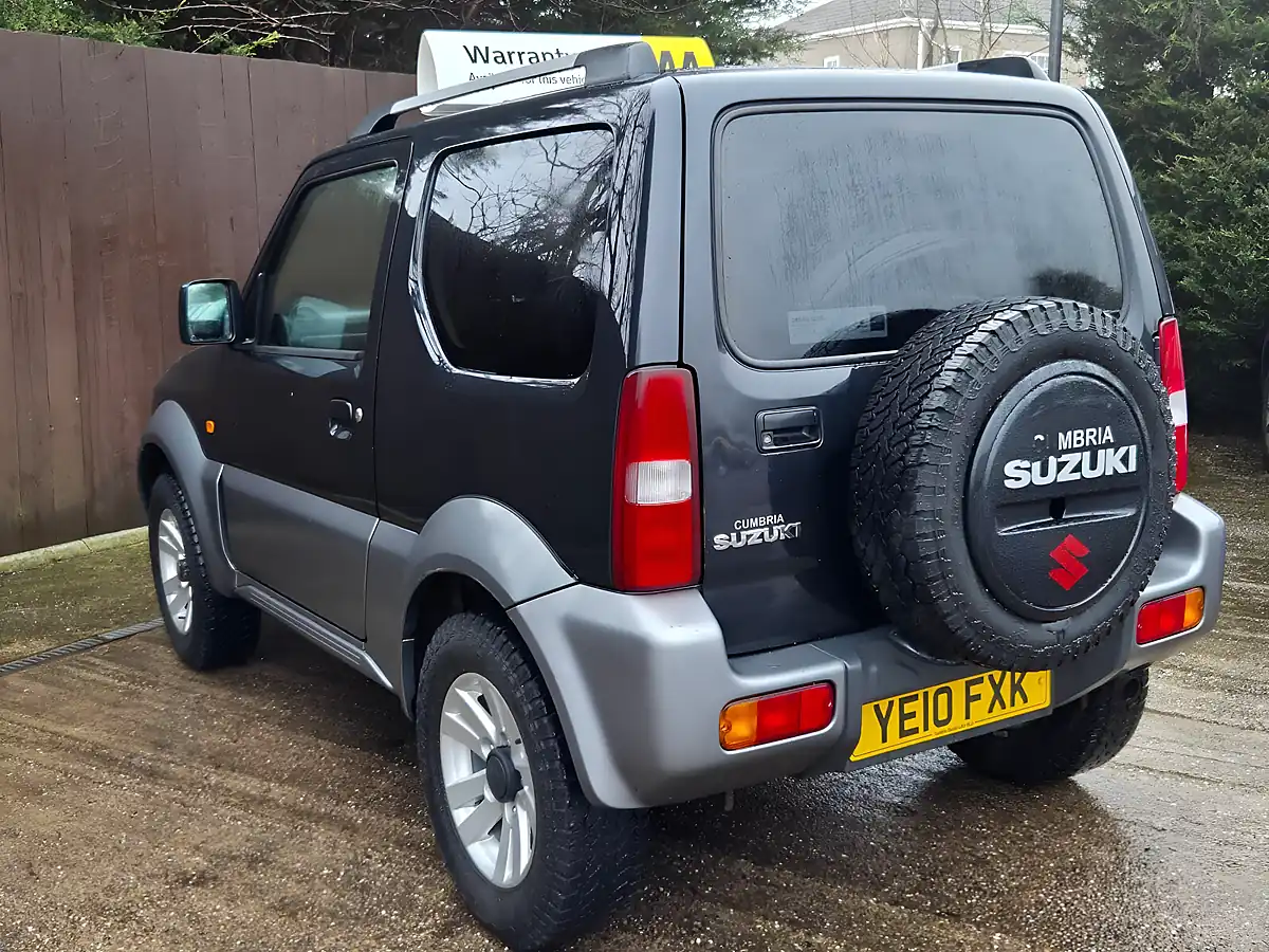Used 2010 Suzuki Jimny SZ4 Black - Interior and Exterior details 4