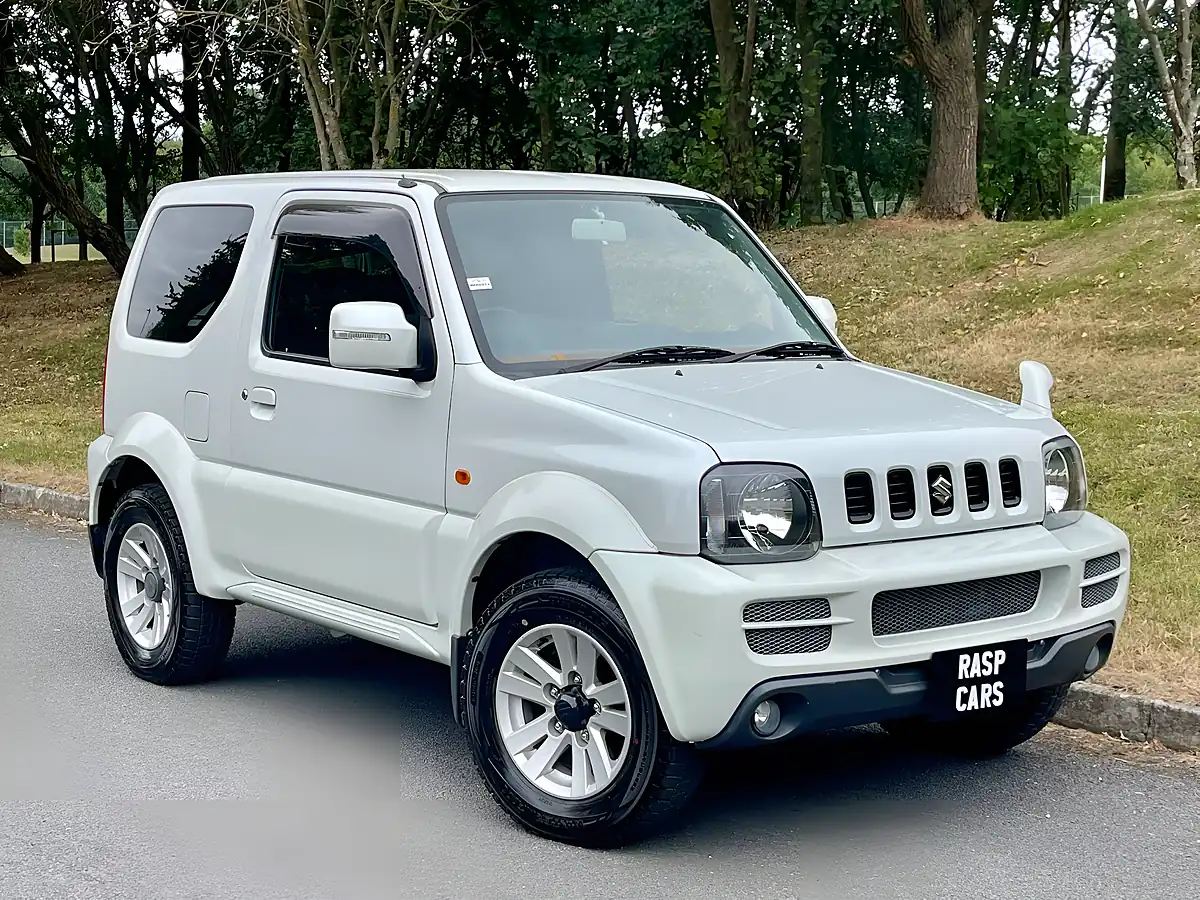 Used 2010 Suzuki Jimny X Adventure Salomon 40th Anniversary Edition White - Interior and Exterior details 2