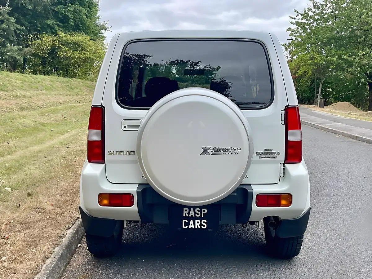 Used 2010 Suzuki Jimny X Adventure Salomon 40th Anniversary Edition White - Interior and Exterior details 5
