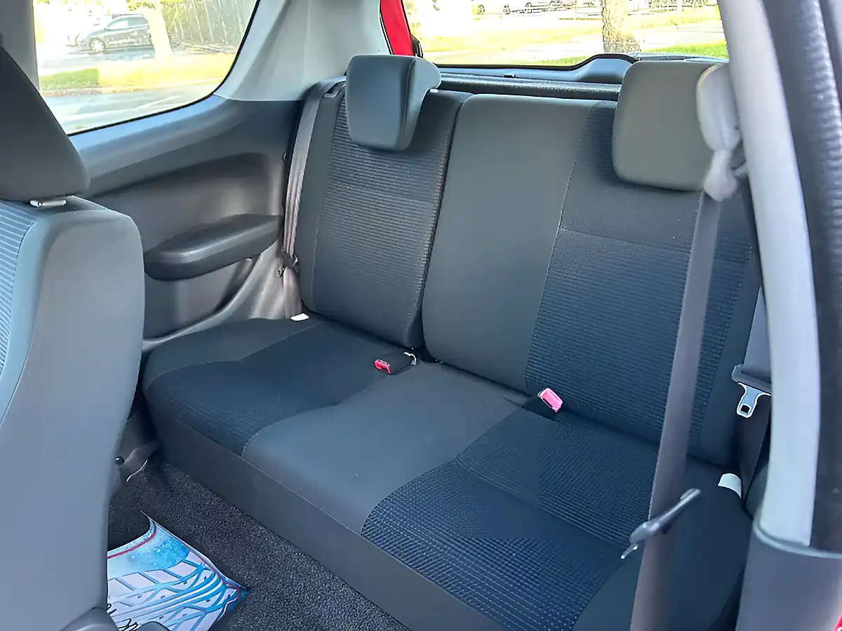 Used 2010 Suzuki Swift SZ3 Red - Interior and Exterior details 15