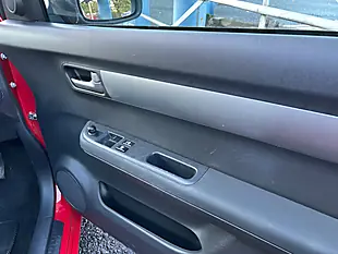 Used 2010 Suzuki Swift SZ3 Red - Interior and Exterior details 18