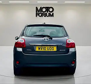 Used 2010 Toyota Auris Tr Grey - Interior and Exterior details 11