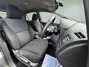 Used 2010 Toyota Auris Tr Grey - Interior and Exterior details 15