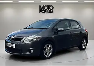 Used 2010 Toyota Auris Tr Grey - Interior and Exterior details 3