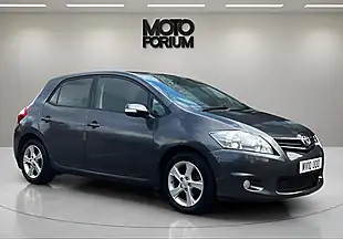 Used 2010 Toyota Auris Tr Grey - Interior and Exterior details 5