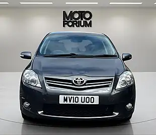 Used 2010 Toyota Auris Tr Grey - Interior and Exterior details 8