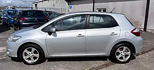 Used 2010 Toyota Auris Tr Silver - Interior and Exterior details 3