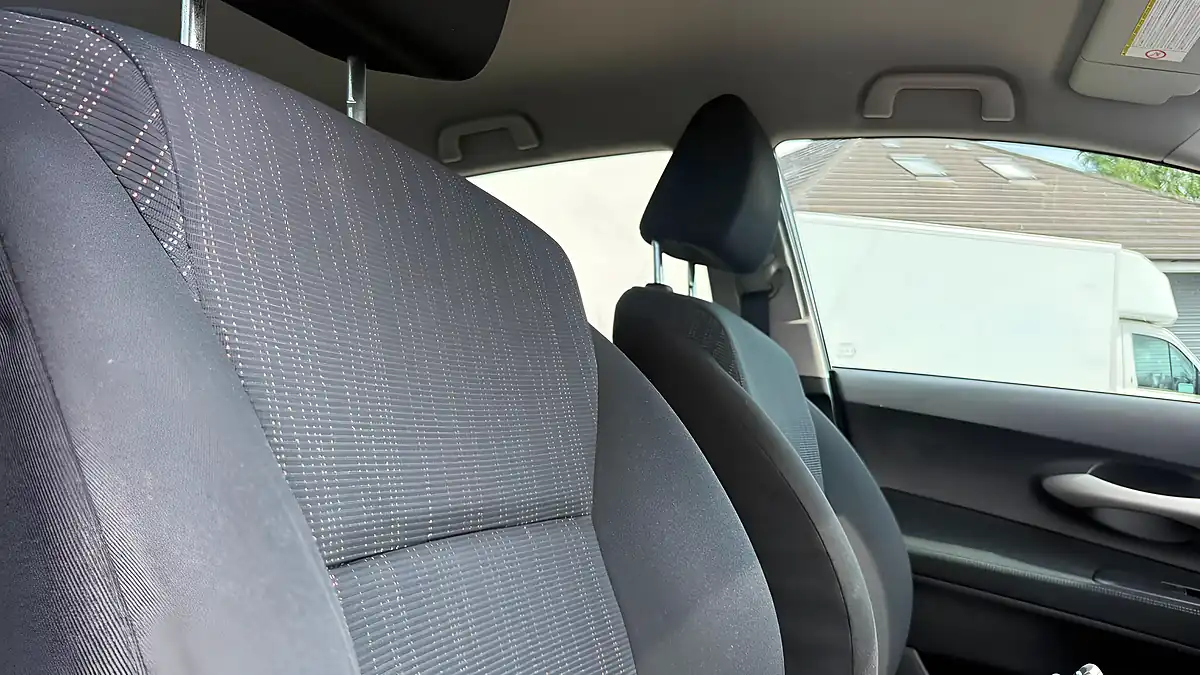 Used 2010 Toyota Auris V-Matic Tr Grey - Interior and Exterior details 14
