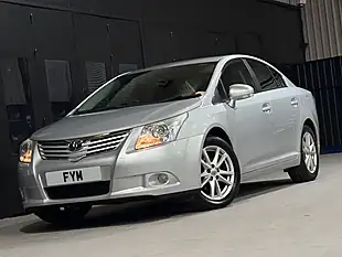 Used 2010 Toyota Avensis Tr Silver - Interior and Exterior details 19