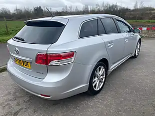 Used 2010 Toyota Avensis Tr Tourer Nav Silver - Interior and Exterior details 3