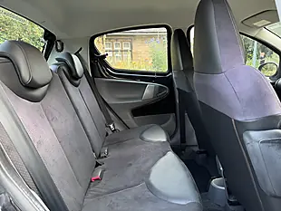 Used 2010 Toyota Aygo Black Black - Interior and Exterior details 14