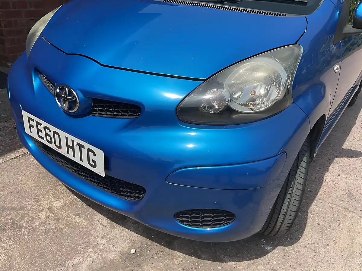 Used 2010 Toyota Aygo Blue Blue - Interior and Exterior details 5