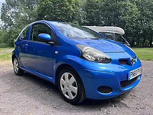 Used 2010 Toyota Aygo Blue Blue - Interior and Exterior details 10