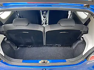 Used 2010 Toyota Aygo Blue Blue - Interior and Exterior details 15