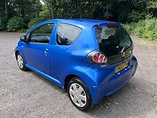 Used 2010 Toyota Aygo Blue Blue - Interior and Exterior details 3